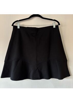 Loft  Classic Black Flared Mini Skirt/size Large